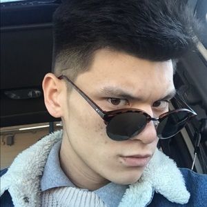 Meet your Posher, Tyler